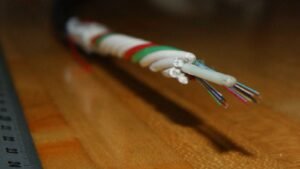 Bundled fibre optic cables carrying full fibre broadband